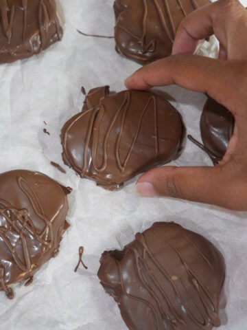 copycat reese's pumpkins you can make at home!